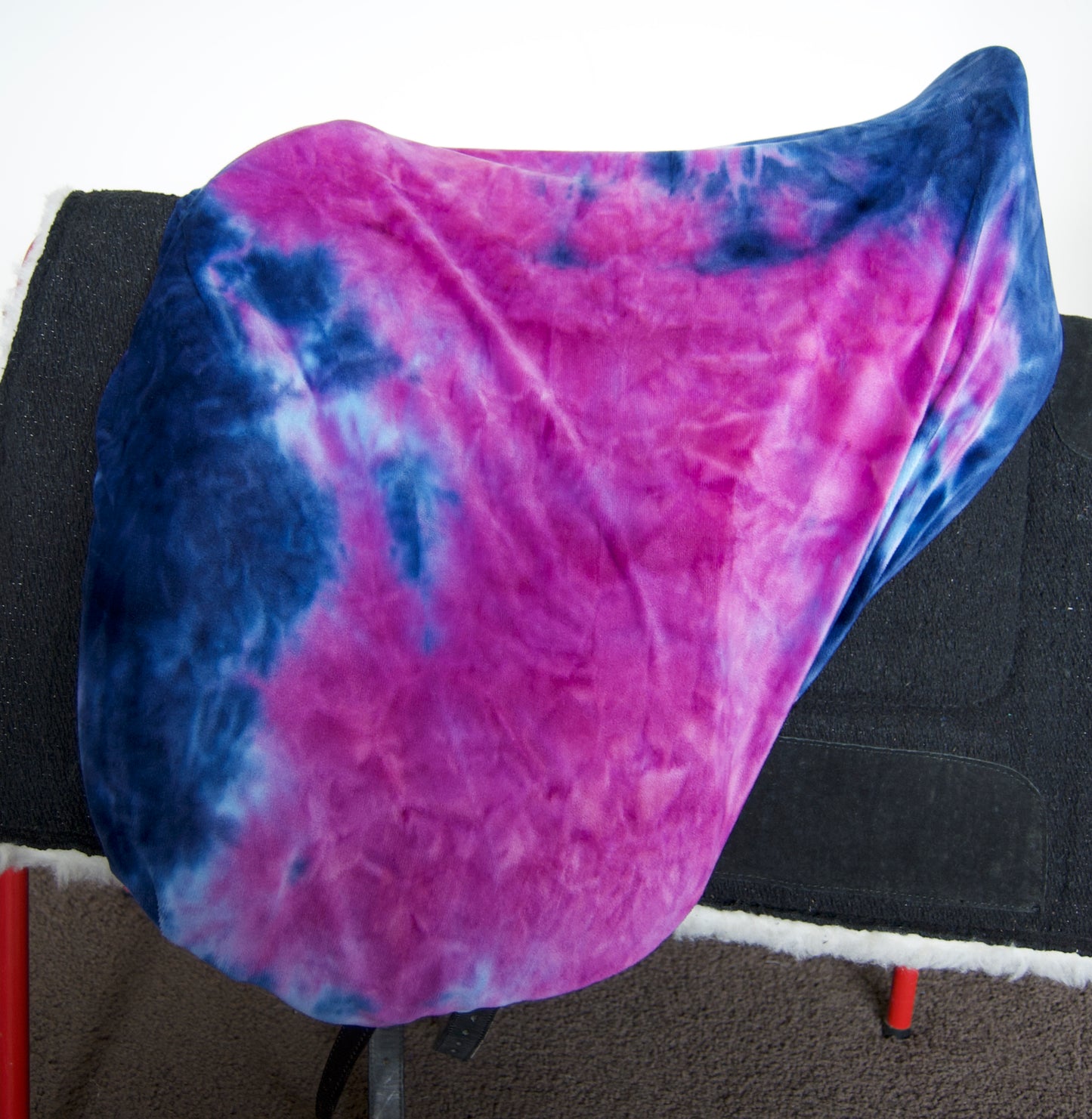 Saddle Dust Cover - English
